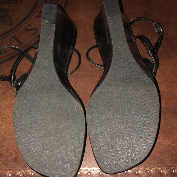 Shoes - Picture 3 of 3